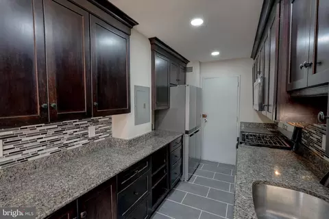 Kitchen - 1900 Lyttonsville Rd #211, Silver Spring, MD 20910 photo 4 of 8