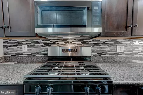 Kitchen - 1900 Lyttonsville Rd #211, Silver Spring, MD 20910 photo 2 of 8