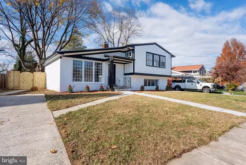 Exterior - 13208 Holdridge Rd, Silver Spring, MD 20906 photo 2 of 10