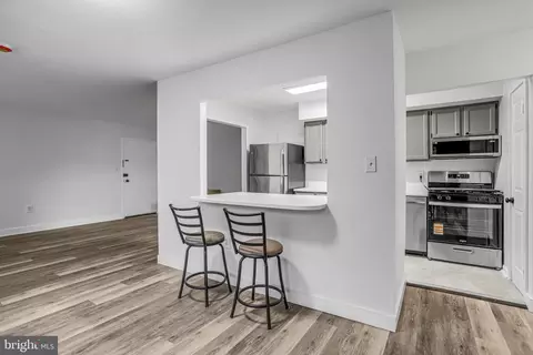 12311 Braxfield Ct #7, Rockville, MD 20852
