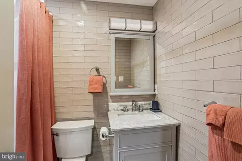 Bath - 7809 Archbold Ter, Cabin John, MD 20818 photo 2 of 2