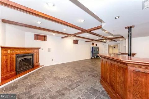 Living - 17914 Hickman St, Poolesville, MD 20837 photo 12 of 14
