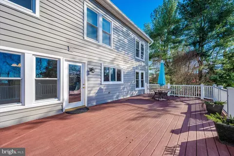 Exterior - 17914 Hickman St, Poolesville, MD 20837 photo 8 of 19
