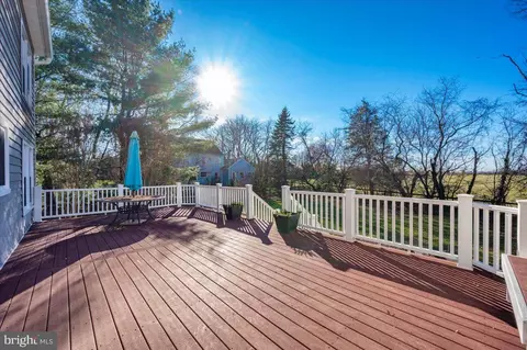 Exterior - 17914 Hickman St, Poolesville, MD 20837 photo 7 of 19