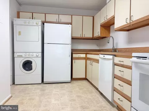 Other - 15107 Interlachen Dr #2-702, Silver Spring, MD 20906 photo 1 of 2