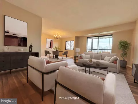 15107 Interlachen Dr #2-702, Silver Spring, MD 20906