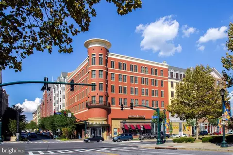 38 Maryland Ave #PH 606, Rockville, MD 20850