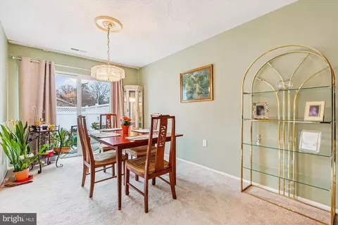 Dining - 15205 Tottenham Ter #24-B, Silver Spring, MD 20906 photo 1 of 1