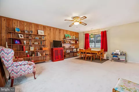 Living - 15205 Tottenham Ter #24-B, Silver Spring, MD 20906 photo 2 of 2
