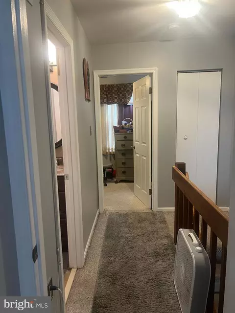 Entry Way - 3055 Shepperton Ter, Silver Spring, MD 20904 photo 4 of 4