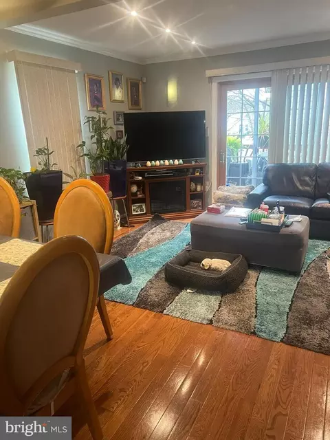 Living - 3055 Shepperton Ter, Silver Spring, MD 20904 photo 1 of 2