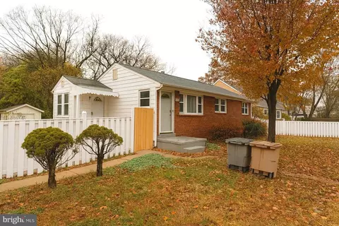 402 Horners Ln, Rockville, MD 20850