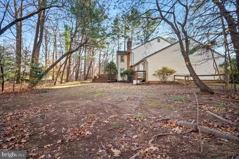Exterior - 2 Candlelight Ct, Potomac, MD 20854 photo 8 of 9