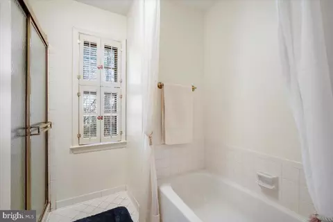 Other - 2 Candlelight Ct, Potomac, MD 20854 photo 11 of 20