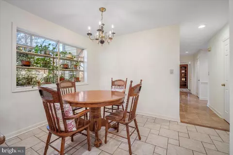 Dining - 2 Candlelight Ct, Potomac, MD 20854 photo 1 of 4