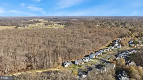 View/Area - 18700 Olney Mill Rd, Olney, MD 20832 photo 5 of 9