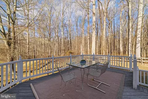 Exterior - 18700 Olney Mill Rd, Olney, MD 20832 photo 17 of 20