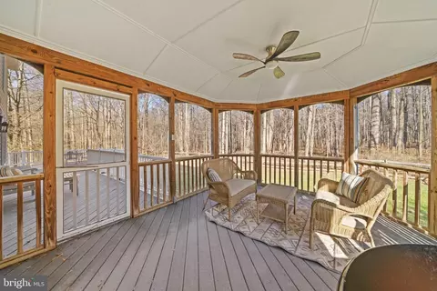Exterior - 18700 Olney Mill Rd, Olney, MD 20832 photo 9 of 20