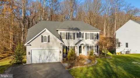 Exterior - 18700 Olney Mill Rd, Olney, MD 20832 photo 10 of 20
