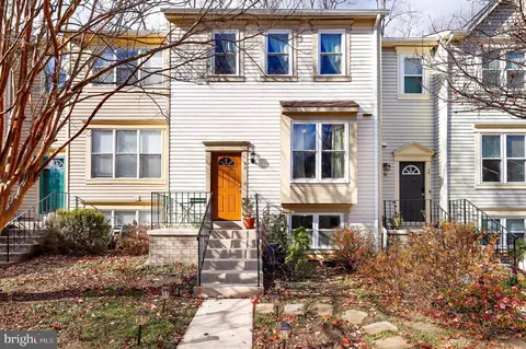 24 Kinsman View Cir, Silver Spring, MD 20901
