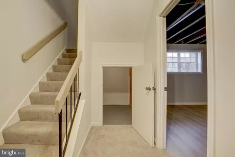 10320 Castlehedge Ter, Silver Spring, MD 20902 photo 27