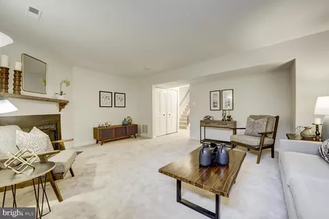 10320 Castlehedge Ter, Silver Spring, MD 20902 photo 25