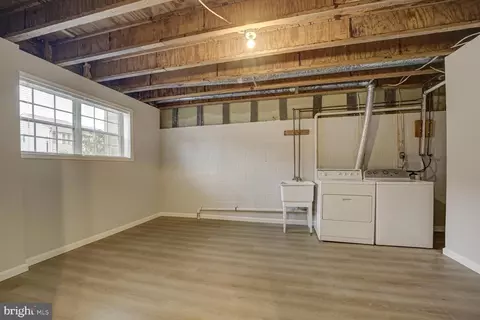 10320 Castlehedge Ter, Silver Spring, MD 20902 photo 26