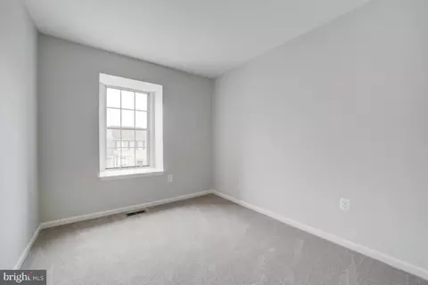 10320 Castlehedge Ter, Silver Spring, MD 20902 photo 23