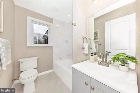 2506 Lindell St, Silver Spring, MD 20902 photo 13