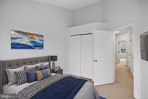 Bedroom - 2209 Kimball Pl, Silver Spring, MD 20910 photo 2 of 5