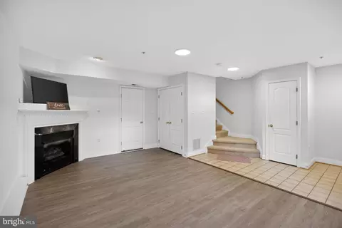 Living - 2209 Kimball Pl, Silver Spring, MD 20910 photo 1 of 6