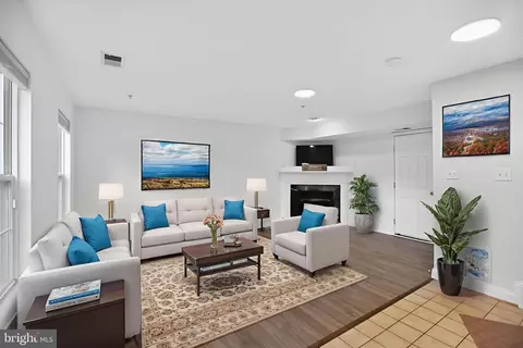 Living - 2209 Kimball Pl, Silver Spring, MD 20910 photo 2 of 6