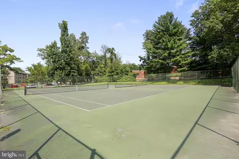 8607 Lanier Dr, Silver Spring, MD 20910 photo 12