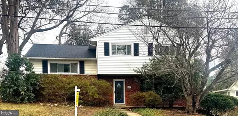 8607 Lanier Dr, Silver Spring, MD 20910