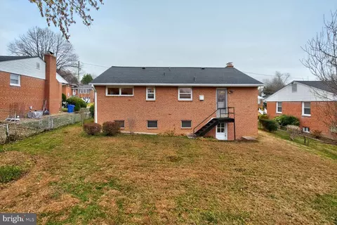 10704 Jamaica Dr, Silver Spring, MD 20902 photo 24