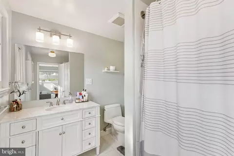 Bath - 2403 Colston Dr, Silver Spring, MD 20910 photo 2 of 3