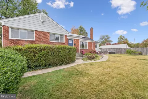 Exterior - 2403 Colston Dr, Silver Spring, MD 20910 photo 6 of 6