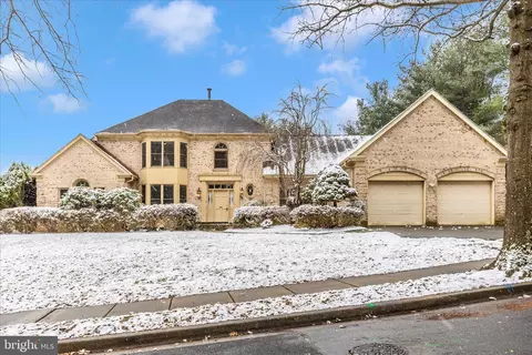 10120 Snowhill, Potomac, MD 20854
