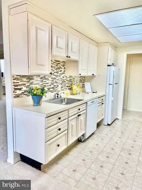 Kitchen - 3386 Chiswick Ct #50-1A, Silver Spring, MD 20906 photo 4 of 4