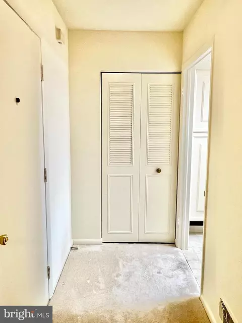 Entry Way - 3386 Chiswick Ct #50-1A, Silver Spring, MD 20906 photo 1 of 1