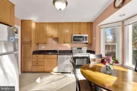 1513 Menlee Dr, Silver Spring, MD 20904 photo 4