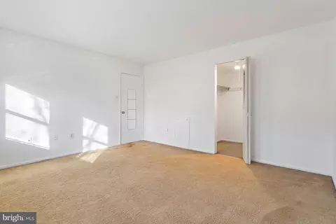 2305 Greenery Ln #T-4-3, Silver Spring, MD 20906 photo 23