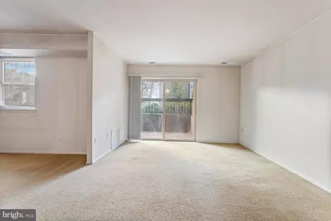 2305 Greenery Ln #T-4-3, Silver Spring, MD 20906 photo 7