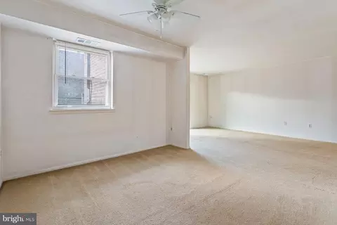 2305 Greenery Ln #T-4-3, Silver Spring, MD 20906 photo 14