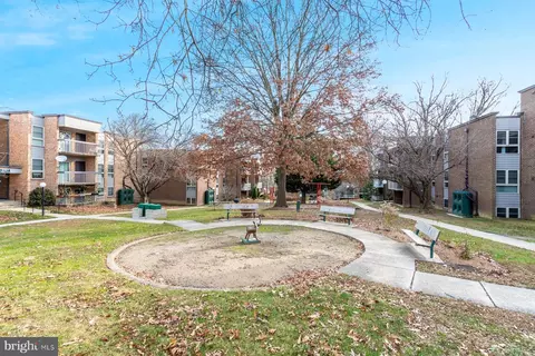 2305 Greenery Ln #T-4-3, Silver Spring, MD 20906 photo 29