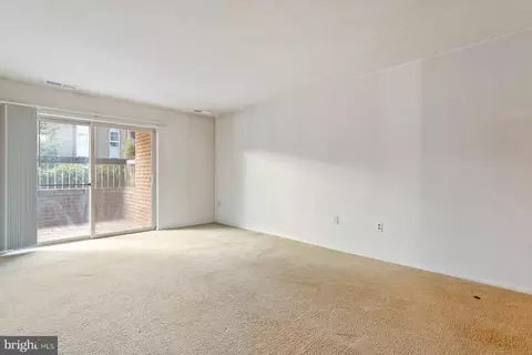 2305 Greenery Ln #T-4-3, Silver Spring, MD 20906 photo 6