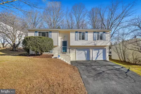 24055 Newbury Rd, Gaithersburg, MD 20882