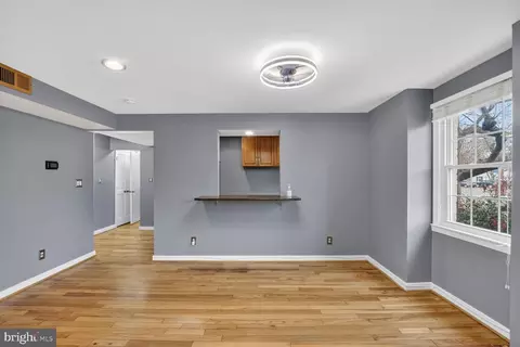2248 Washington Ave #101, Silver Spring, MD 20910 photo 5