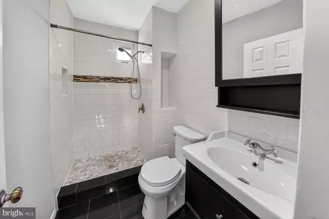 Bath - 8611 Carroll Ave, Silver Spring, MD 20903 photo 2 of 2