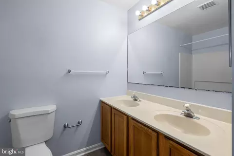Entry Way - 13137 Broadmore Rd, Silver Spring, MD 20904 photo 3 of 3